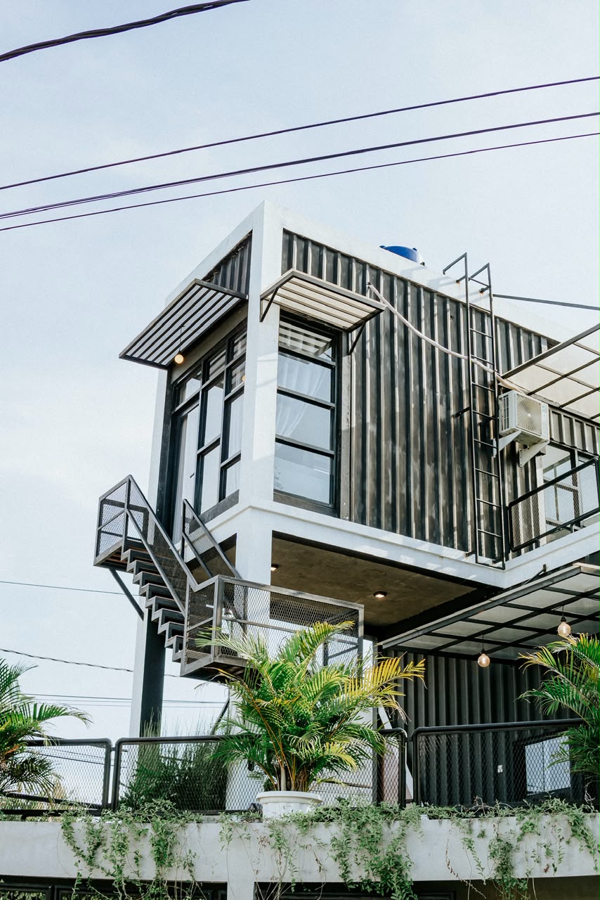 Kolam renang privat Villa Katalonya
